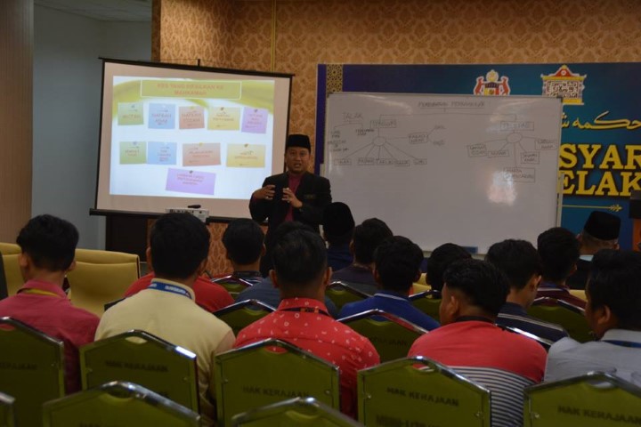 Lawatan Kolej Komuniti Masjid Tanah