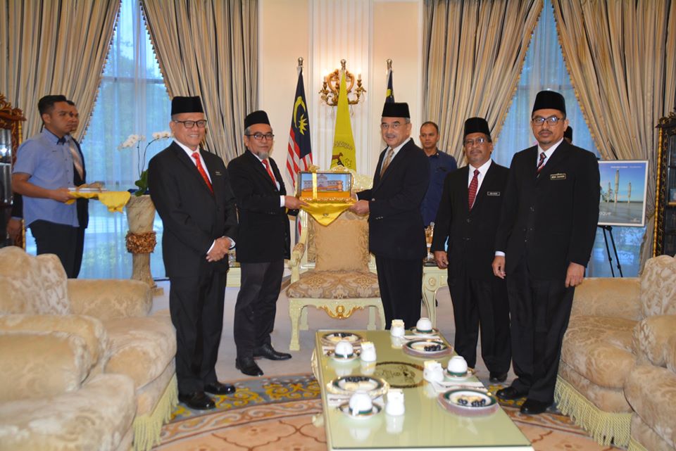 Sesi Kunjung Hormat Tuan Yang Terutama Yang Dipertua Negeri Melaka