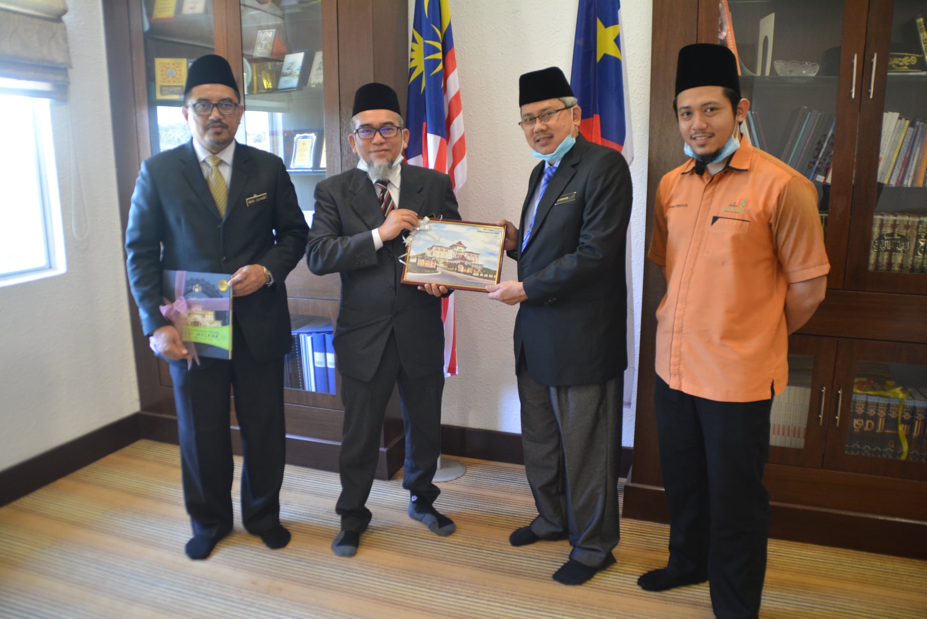 Kunjungan Hormat Ketua Pegawai Eksekutif Zakat Melaka