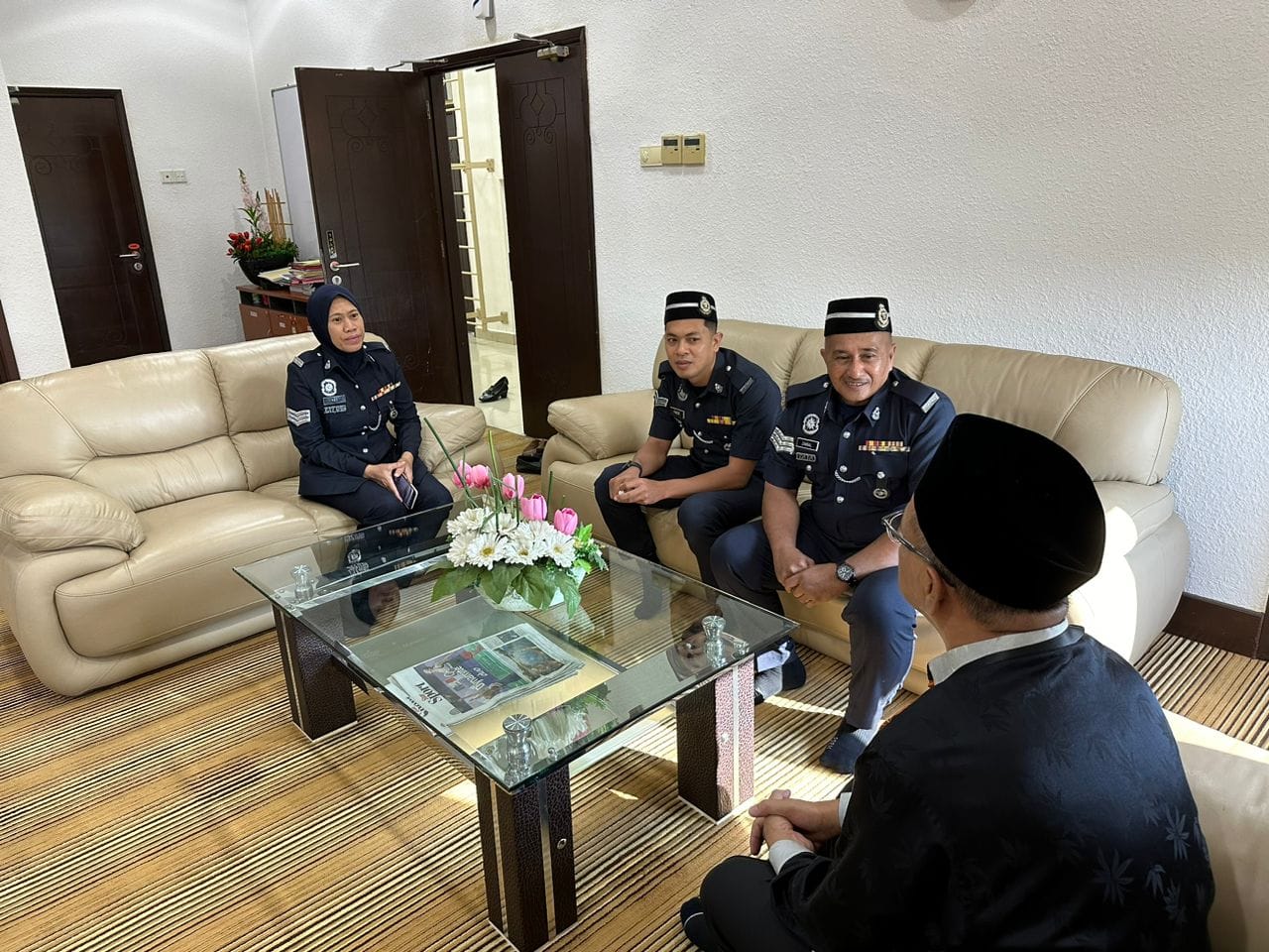 Sesi Kunjung Hormat Anggota Polis MSNM Kepada YAA KHS Negeri Melaka