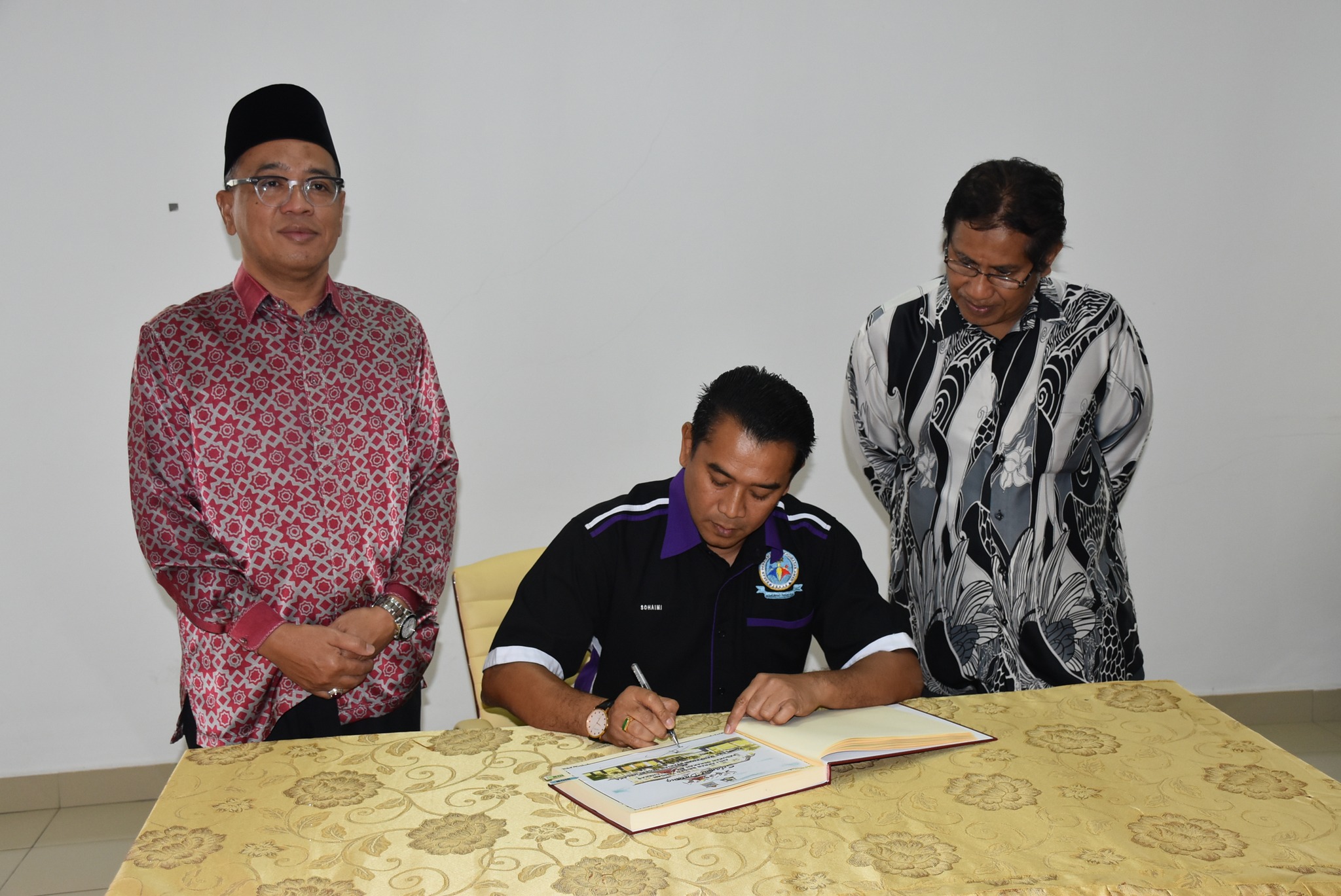 PROGRAM LAWATAN DARI AHLI AKRAB BRIGED TENGAH, PASUKAN GERAKAN AM, CHERAS 