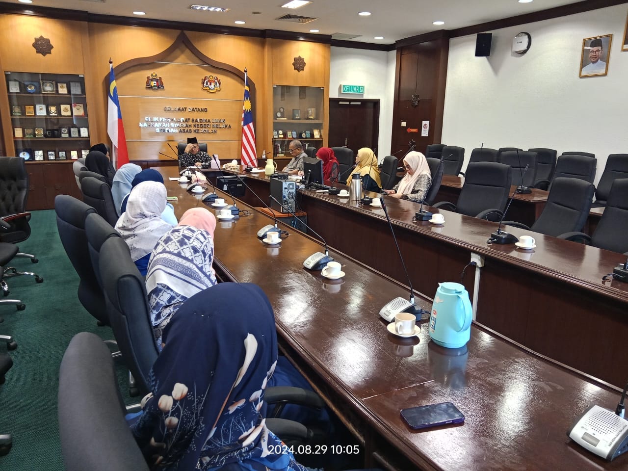  PELAJAR TAMAT LATIHAN PRAKTIKAL DI MAHKAMAH SYARIAH NEGERI MELAKA DIRAIKAN OLEH KHS MSNM