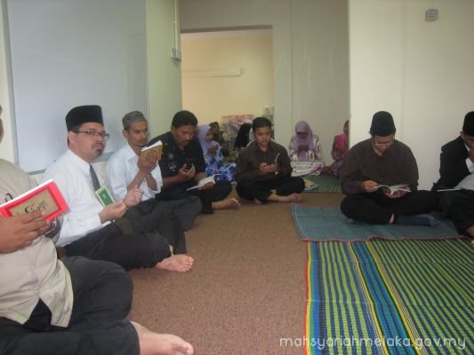 Majlis bacaan Yassin di MRS Melaka Tengah Peringgit